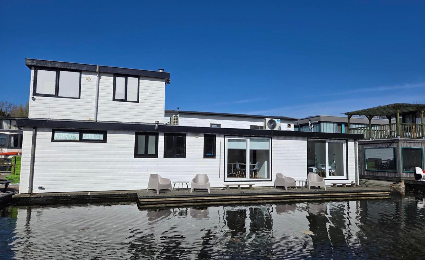 Houseboat The New Lake - Nieuwe Meer Ámsterdam Exterior foto